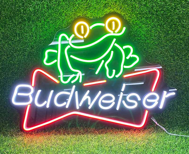 Classic Budweiser Frog Neon Sign